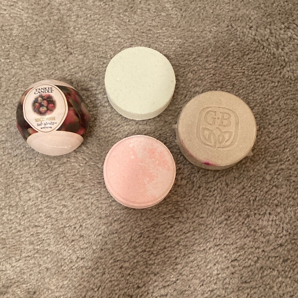 Bath Bomb Bundle-NWOT